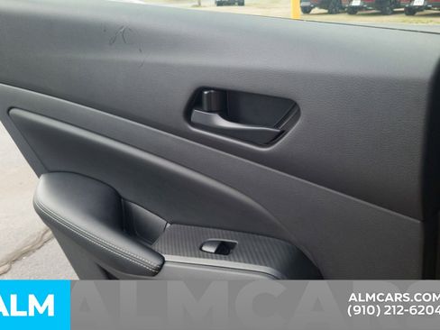 Used 2025 Nissan Altima 2.5 SV image 22