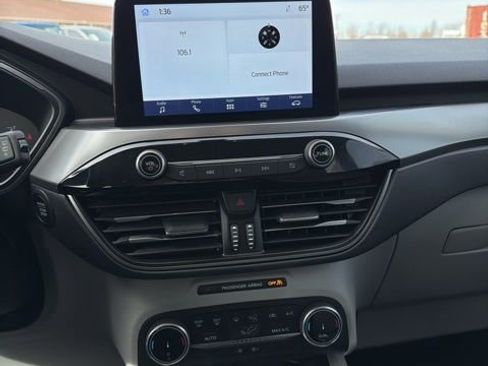 Used 2024 Ford Escape Active image 28