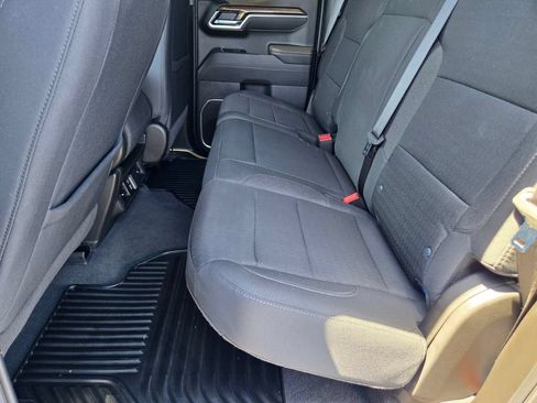Used 2025 Chevrolet Silverado 1500 LT RWD image 11