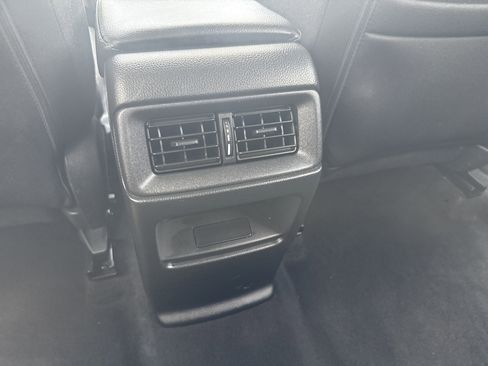 Used 2023 Honda CR-V EX image 10