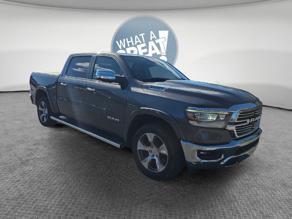 Used 2022 RAM 1500 Laramie AWD/4WD image 1