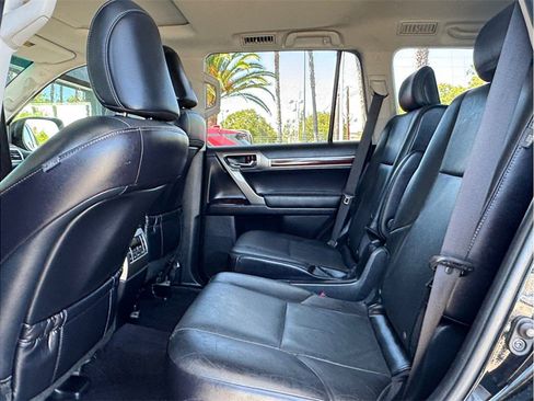 Used 2017 Lexus GX 460 Premium AWD/4WD image 22