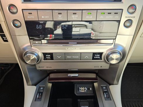 Used 2019 Lexus GX 460 Premium w/ Premium Package AWD/4WD image 20