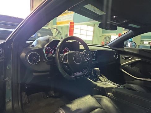 Used 2016 Chevrolet Camaro LT w/ RS Package image 7