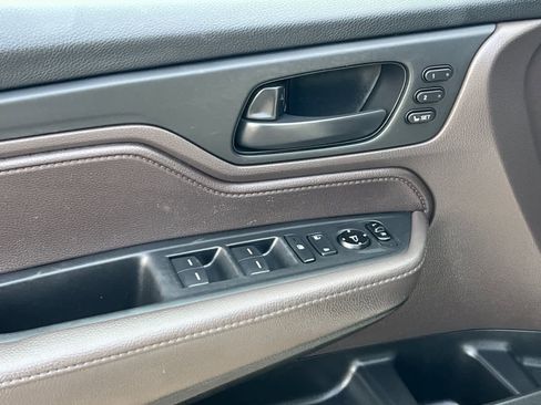Used 2018 Honda Odyssey EX-L image 12