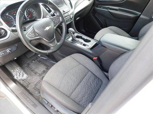 Used 2024 Chevrolet Equinox LT AWD/4WD image 16