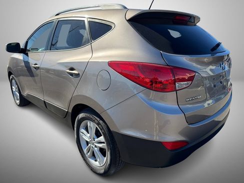 Used 2013 Hyundai Tucson GLS image 4