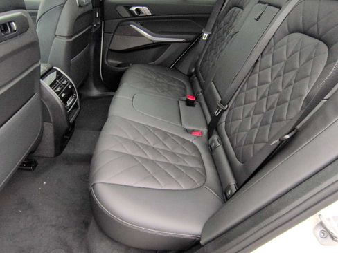 Used 2026 BMW X5 xDrive50e w/ M Sport Package AWD/4WD image 21