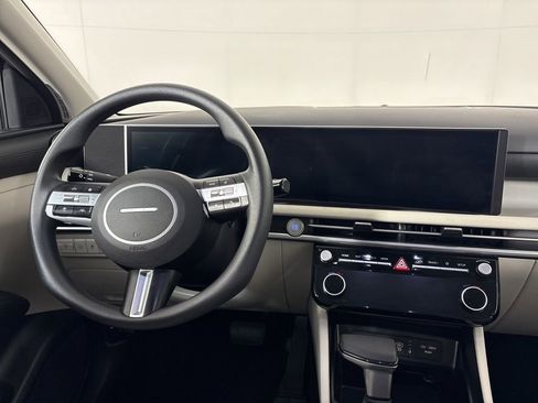 New 2025 Hyundai Tucson SEL FWD image 17