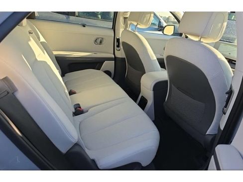 Used 2023 Hyundai Ioniq 5 Limited image 6