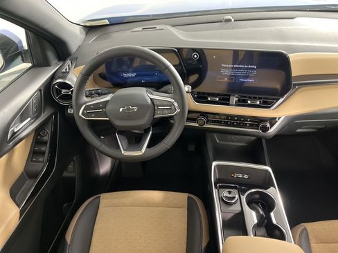 New 2026 Chevrolet Equinox ACTIV w/ Safety and Technology Package AWD/4WD image 13