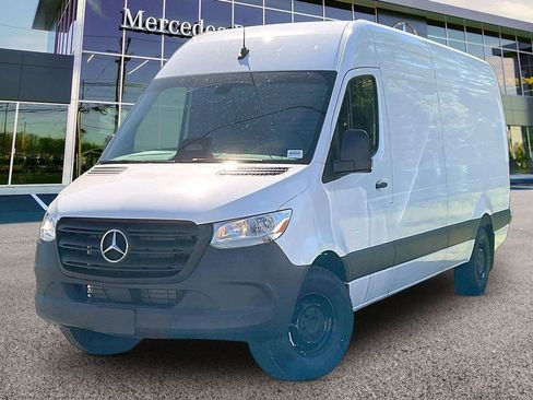 New 2026 Mercedes-Benz Sprinter 2500 image 2