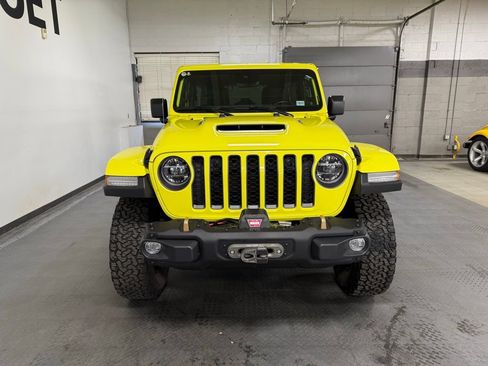 Used 2022 Jeep Wrangler Unlimited Rubicon w/ Trailer Tow Package AWD/4WD image 3