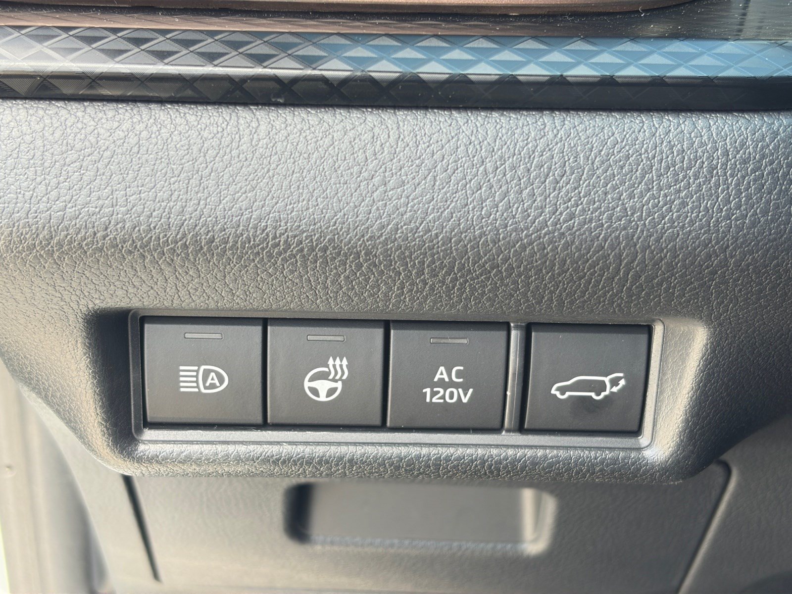Used 2026 Toyota Grand Highlander AWD Hybrid image 20