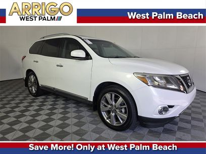 Used 2014 Nissan Pathfinder Platinum w/ Platinum Premium Package