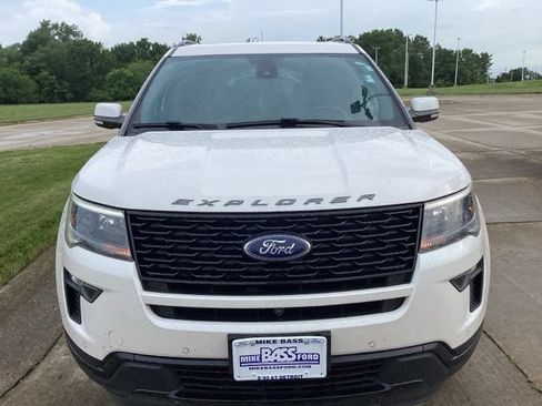 Used 2019 Ford Explorer Sport w/ Equipment Group 401A AWD/4WD image 3