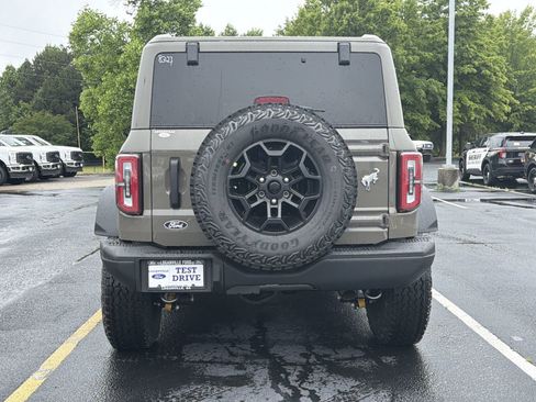 New 2026 Ford Bronco Badlands AWD/4WD image 29