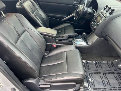 Used 2012 Nissan Altima 2.5 S w/ 2.5S Premium Pkg FWD image 24