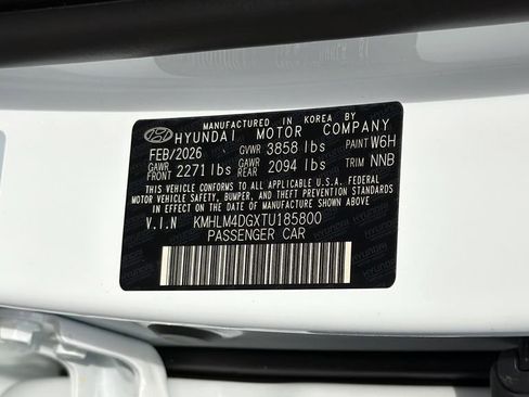 New 2026 Hyundai Elantra Sport FWD image 32