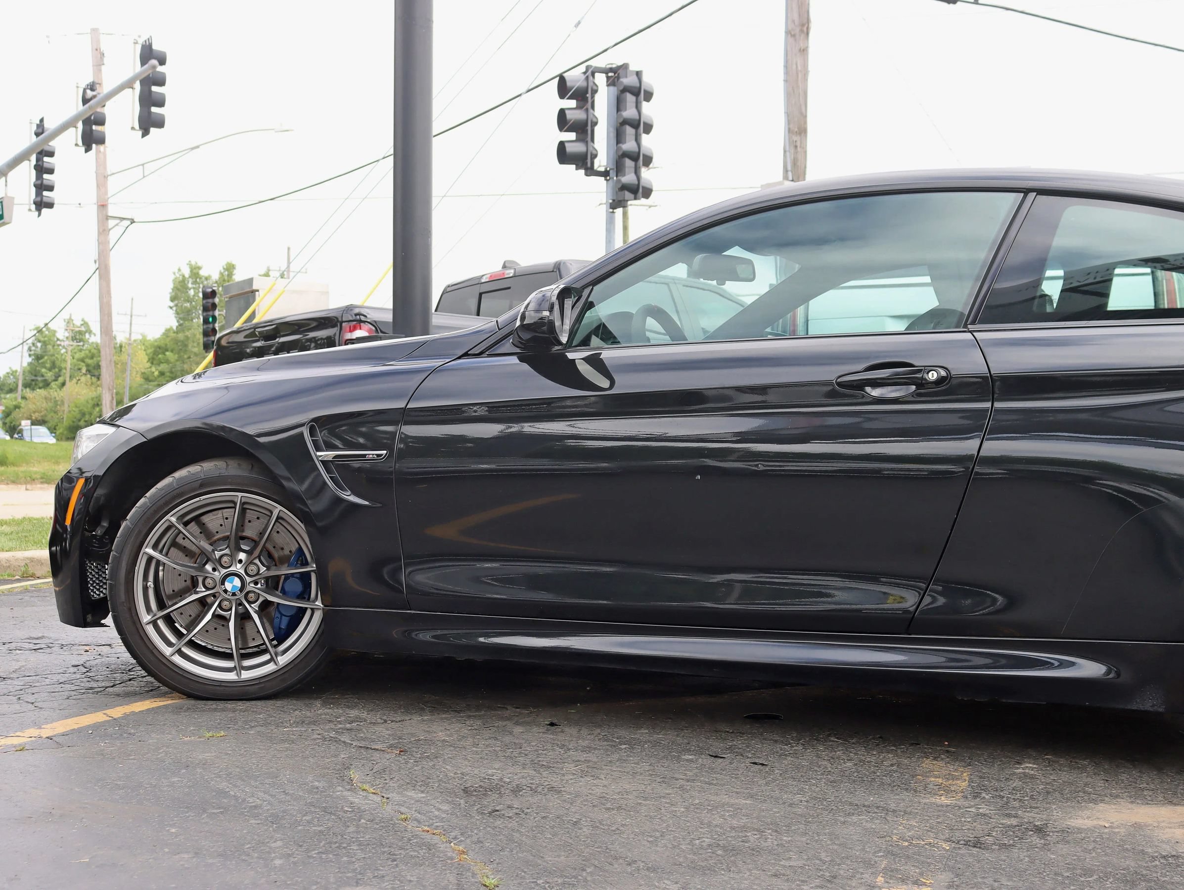 Used 2016 BMW M4 Coupe RWD image 13