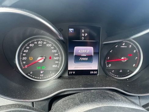 Used 2018 Mercedes-Benz C 300 Sedan image 10