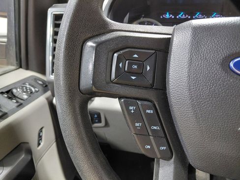 Used 2019 Ford F350 XLT w/ XLT Premium Package image 34