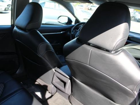 Used 2020 Toyota Camry SE FWD image 26