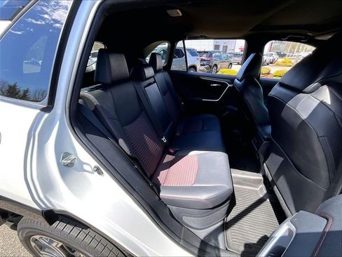 Used 2023 Toyota RAV4 XSE w/ Weather Package AWD/4WD image 16