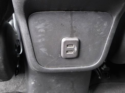 Used 2023 Chevrolet Equinox LT AWD/4WD image 17