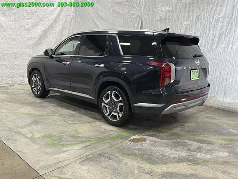 Used 2024 Hyundai Palisade SEL w/ Premium Package FWD image 7