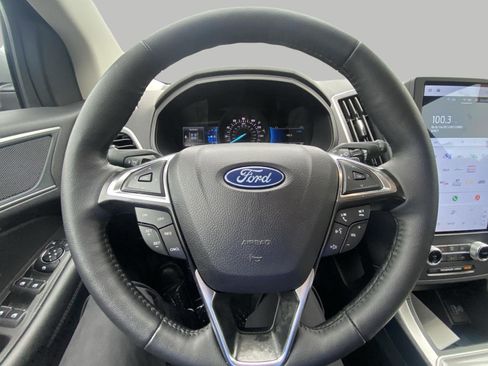 Certified 2024 Ford Edge SEL w/ Convenience Package AWD/4WD image 14