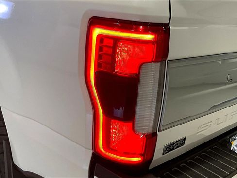 Used 2019 Ford F350 Limited image 24