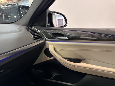 Used 2023 BMW X4 M40i image 32