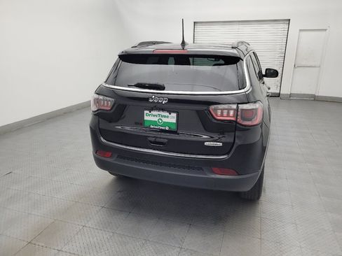 Used 2020 Jeep Compass Latitude FWD image 7