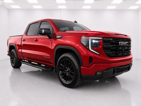 Used 2024 GMC Sierra 1500 Elevation w/ Elevation Premium Package AWD/4WD image 3