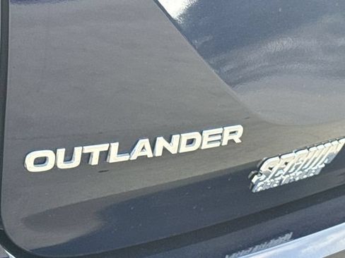 Used 2024 Mitsubishi Outlander SE FWD image 33