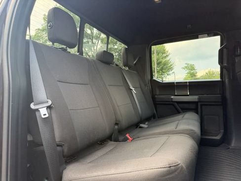 Used 2018 Ford F150 XLT w/ Equipment Group 302A Luxury AWD/4WD image 13