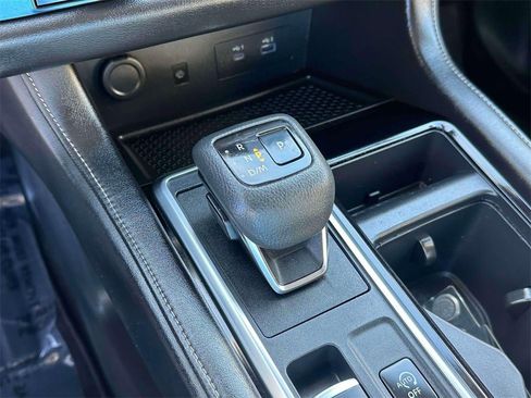 Certified 2023 Nissan Pathfinder SL w/ Lighting Package (N92) image 30