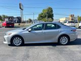 Used 2020 Toyota Camry LE image 3