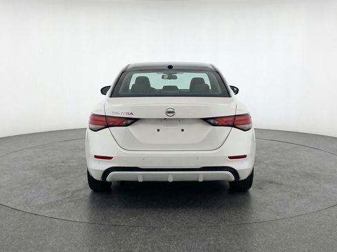 Used 2025 Nissan Sentra SV FWD image 7