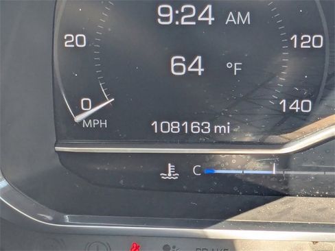 Used 2023 GMC Yukon SLT w/ SLT Premium Package image 28