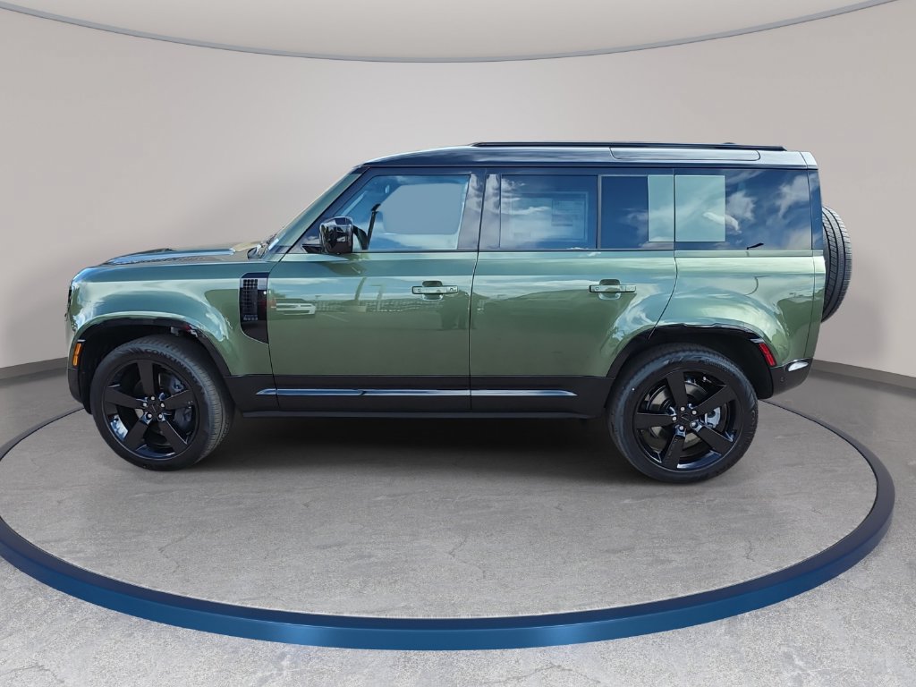 New 2026 Land Rover Defender 110 X-Dynamic SE AWD/4WD image 8