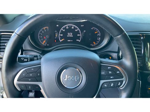 Used 2019 Jeep Grand Cherokee High Altitude AWD/4WD image 11