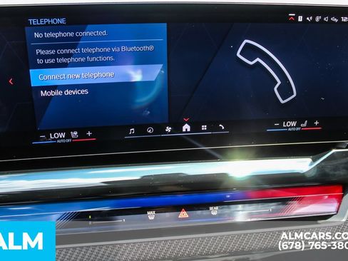 Used 2026 BMW M5 Touring AWD/4WD image 38