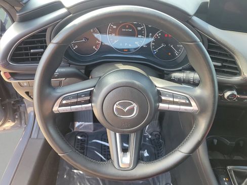 Used 2023 MAZDA MAZDA3 s image 17