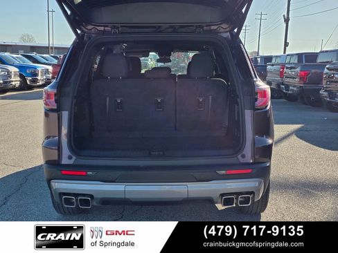 Used 2025 GMC Acadia Elevation AWD/4WD image 7