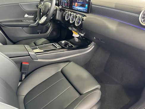 New 2025 Mercedes-Benz CLA 250 image 13