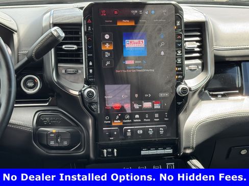 Used 2025 RAM 2500 Limited AWD/4WD image 16