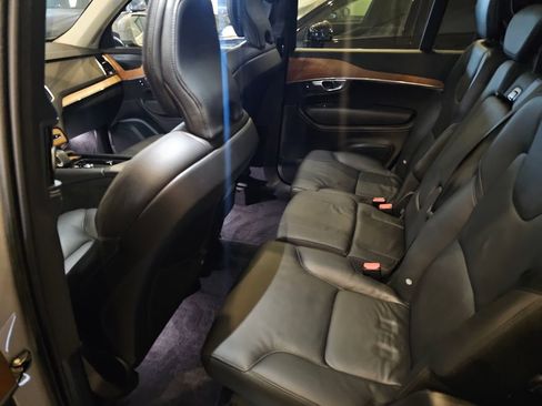 Certified 2023 Volvo XC90 B6 Plus w/ Protection Package Premier AWD/4WD image 12