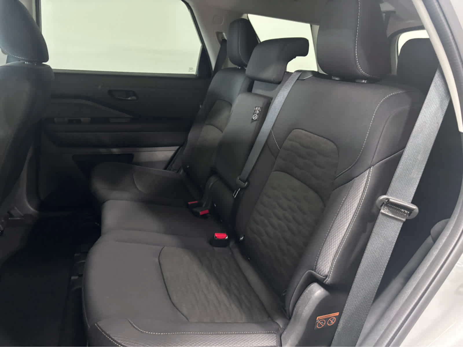 Used 2025 Nissan Pathfinder SV AWD/4WD image 13